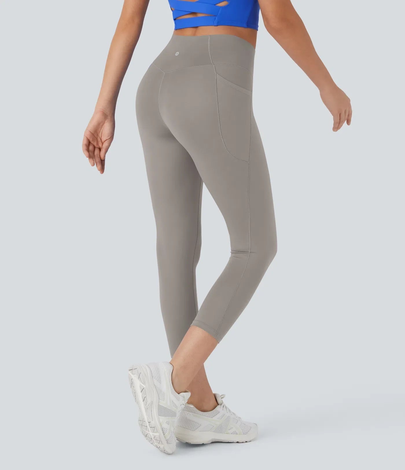 Softlyzero High Waisted Crossover Pocket Capri Yoga Leggings-UPF50+