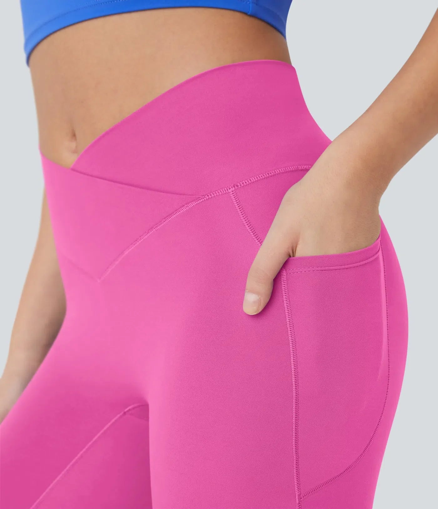 Softlyzero High Waisted Crossover Pocket Capri Yoga Leggings-UPF50+