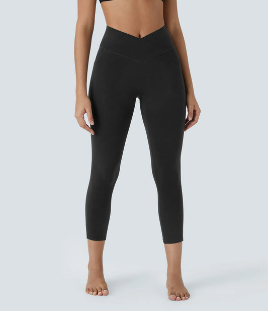 Softlyzero High Waisted Crossover Pocket Capri Yoga Leggings-UPF50+